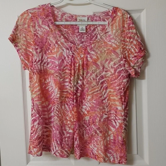 Top by Ruby Rd - Picture 1 of 2